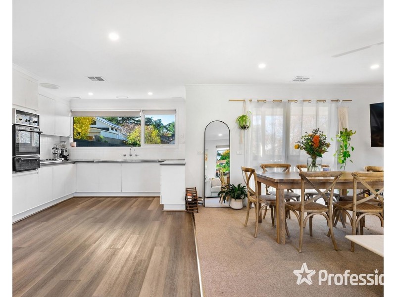 4/3 Orchard Grove, Heathmont VIC 3135