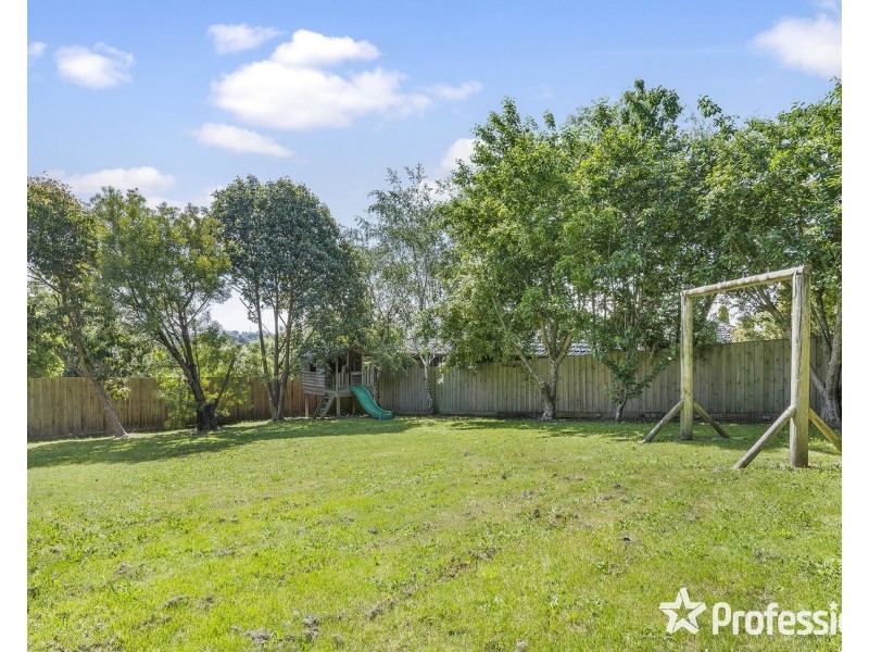 6 Harmony Close, Lilydale VIC 3140
