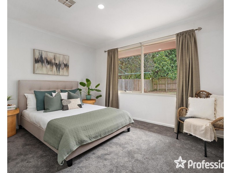 26  Kirkford Drive, Mooroolbark VIC 3138