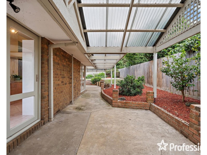 26  Kirkford Drive, Mooroolbark VIC 3138