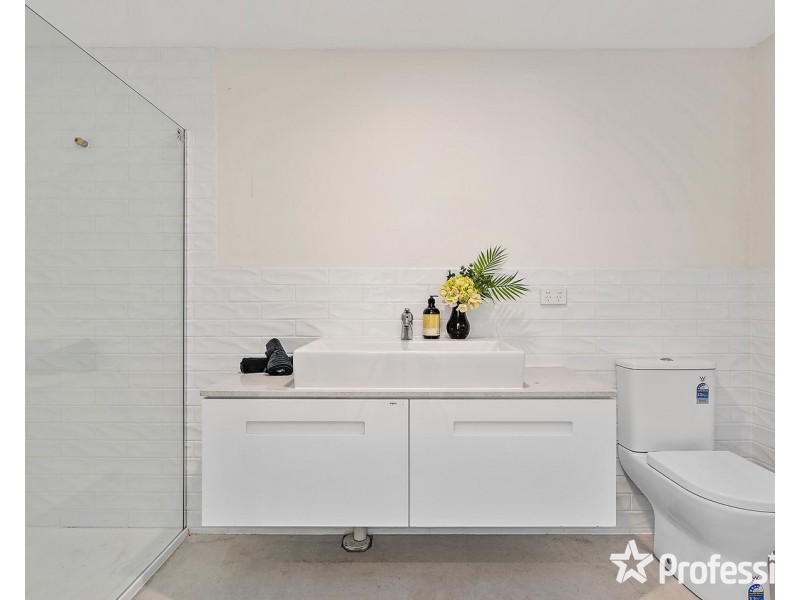 24-26 Laird Street, Croydon VIC 3136