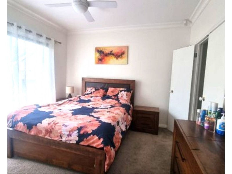 24  Longfellow Avenue, Mooroolbark VIC 3138