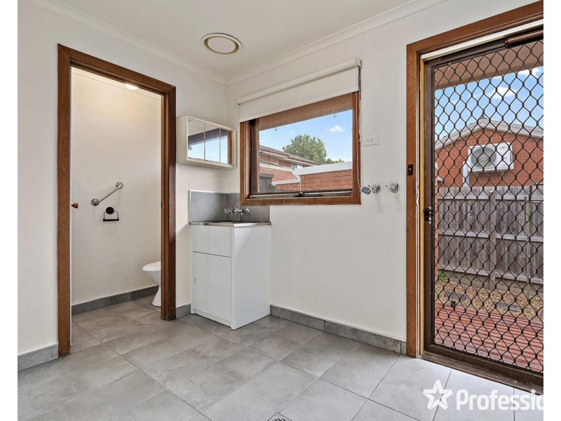 8/35-37 Wantirna Road, Ringwood VIC 3134