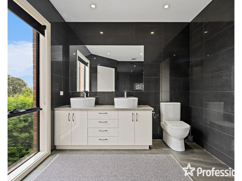 112 Old Gippsland Road, Lilydale VIC 3140