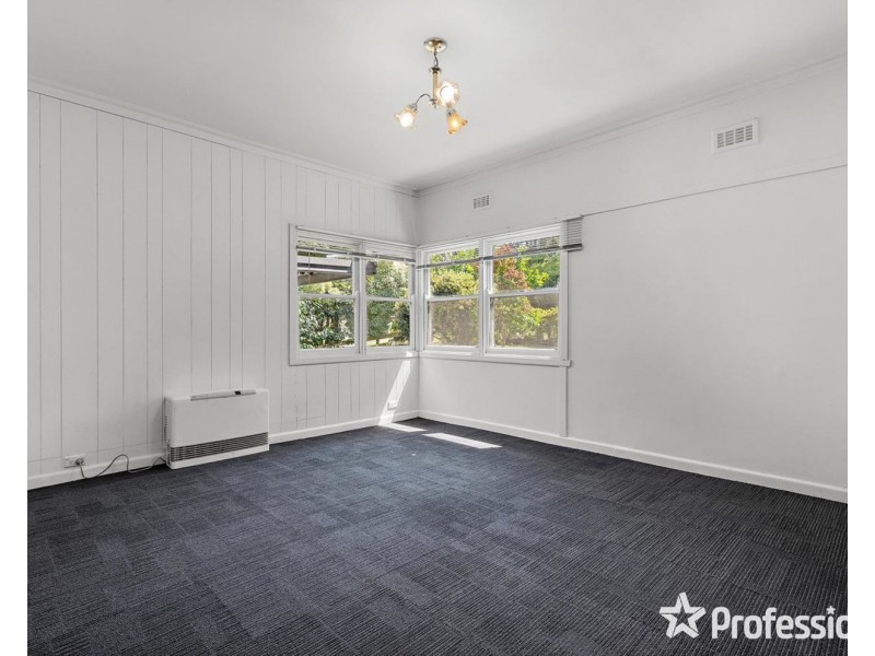 10 Lusatia Park Road, Woori Yallock VIC 3139