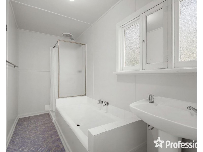 10 Lusatia Park Road, Woori Yallock VIC 3139