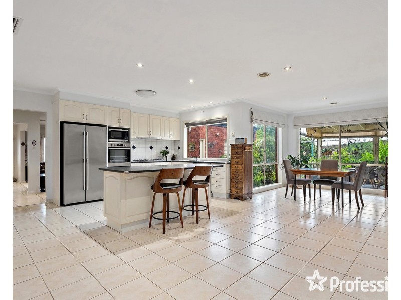 76 Maroondah Highway, Healesville VIC 3777