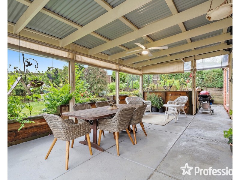 76 Maroondah Highway, Healesville VIC 3777