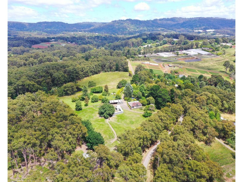 4 Glenview Road, Monbulk VIC 3793