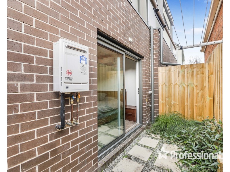 2/11 Blair Street, Lilydale VIC 3140