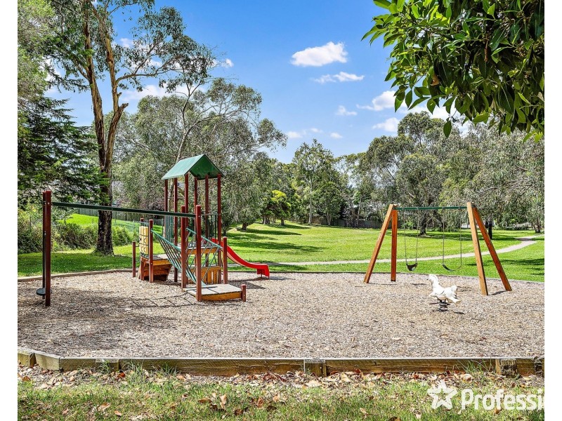 11/10-12 Ray Street, Croydon VIC 3136