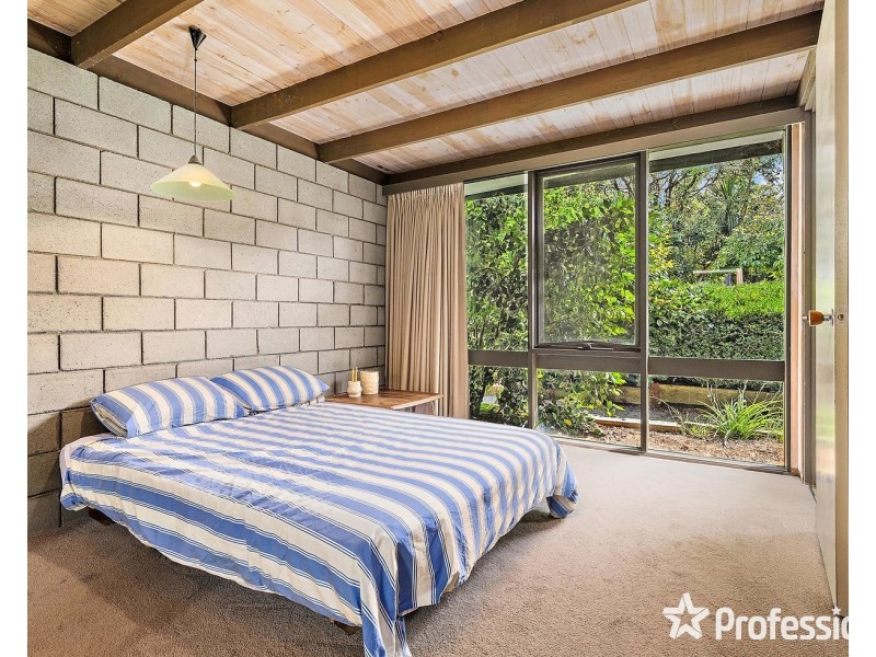 8 Wedderburn Avenue, Mount Evelyn VIC 3796