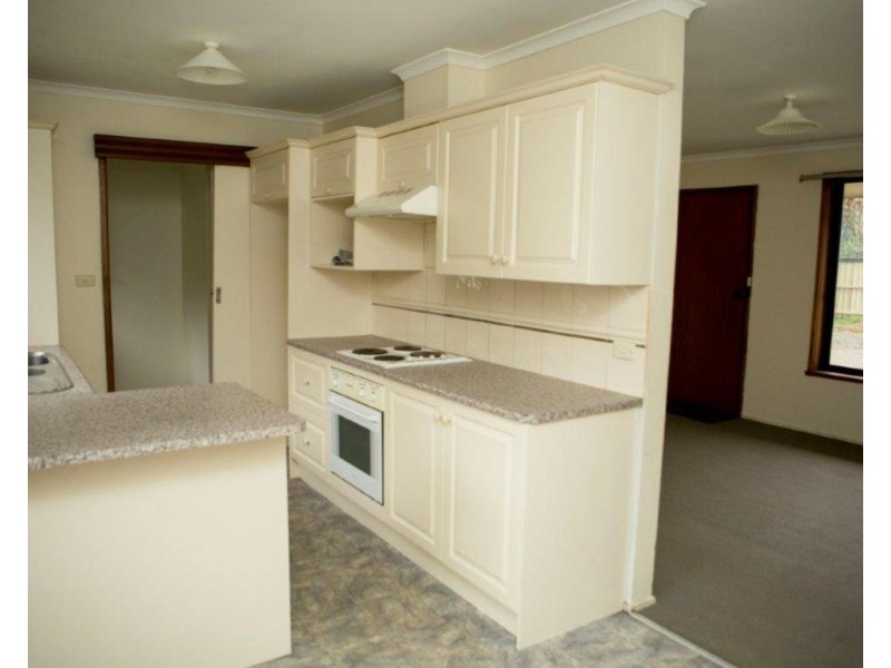 61 Hereford Road, Mount Evelyn VIC 3796