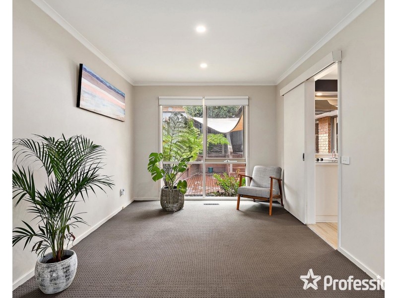 31 Meadowgate Drive, Chirnside Park VIC 3116