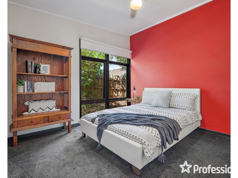 21 Highland Crescent, Mooroolbark VIC 3138