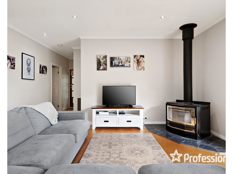 31 Joyce Road, Seville East VIC 3139