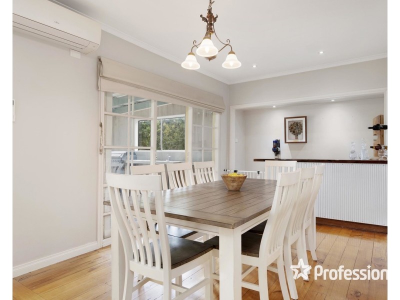 31 Joyce Road, Seville East VIC 3139