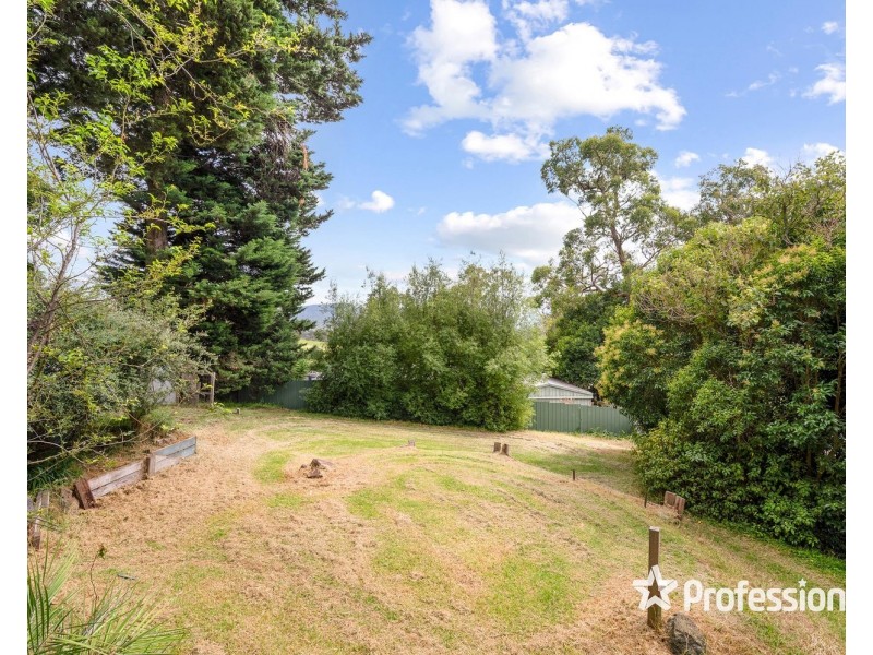 31 Joyce Road, Seville East VIC 3139