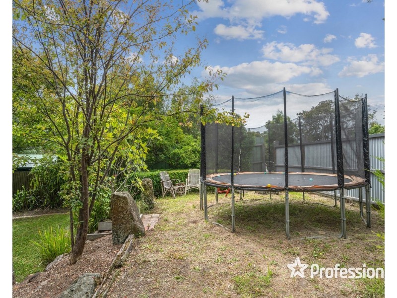 31 Joyce Road, Seville East VIC 3139