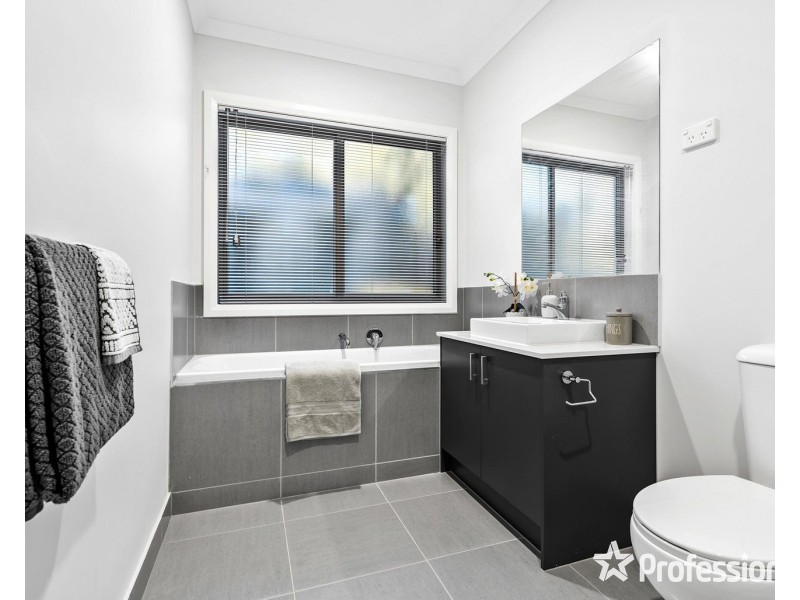 1/80 Castella Street, Lilydale VIC 3140