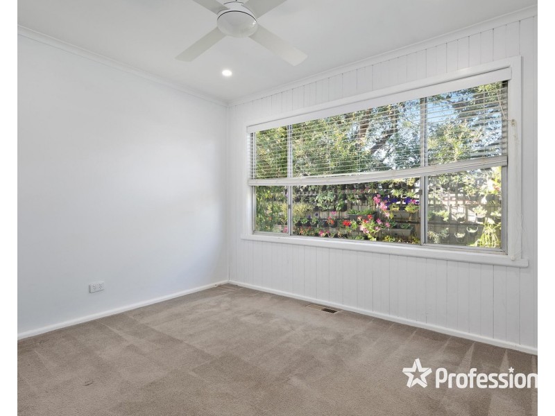 40 Pascoe Avenue, Croydon VIC 3136