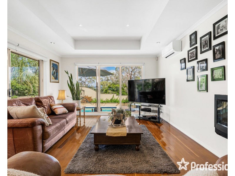 3 Stratheden Place, Mooroolbark VIC 3138