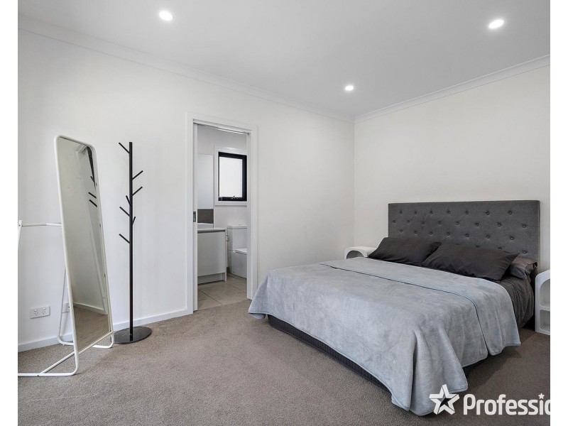 1/62 Croydondale Drive, Mooroolbark VIC 3138