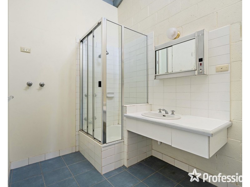 2/16 The Eyrie, Lilydale VIC 3140