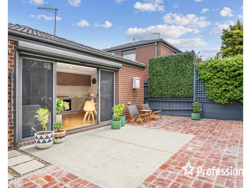 5/14 Humber Road, Croydon North VIC 3136