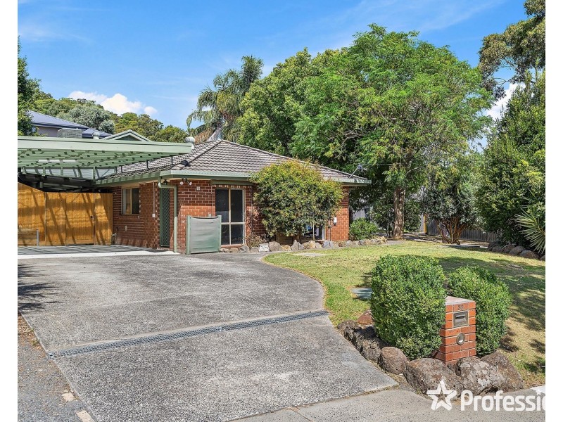 30 Trafalgar Crescent, Lilydale VIC 3140