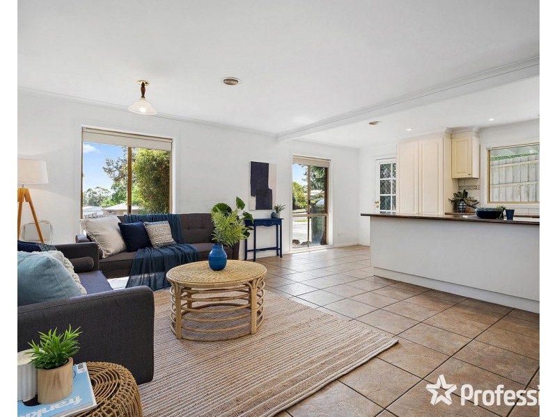 30 Trafalgar Crescent, Lilydale VIC 3140