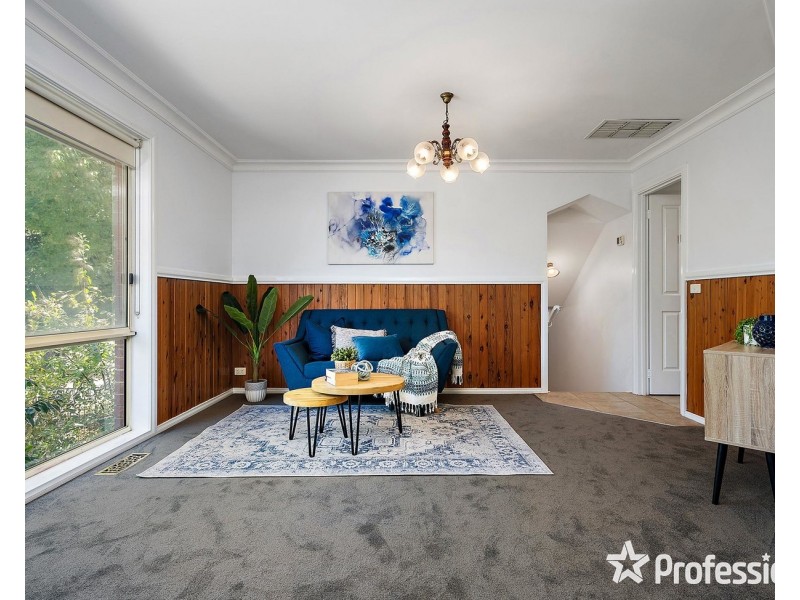 30 Trafalgar Crescent, Lilydale VIC 3140