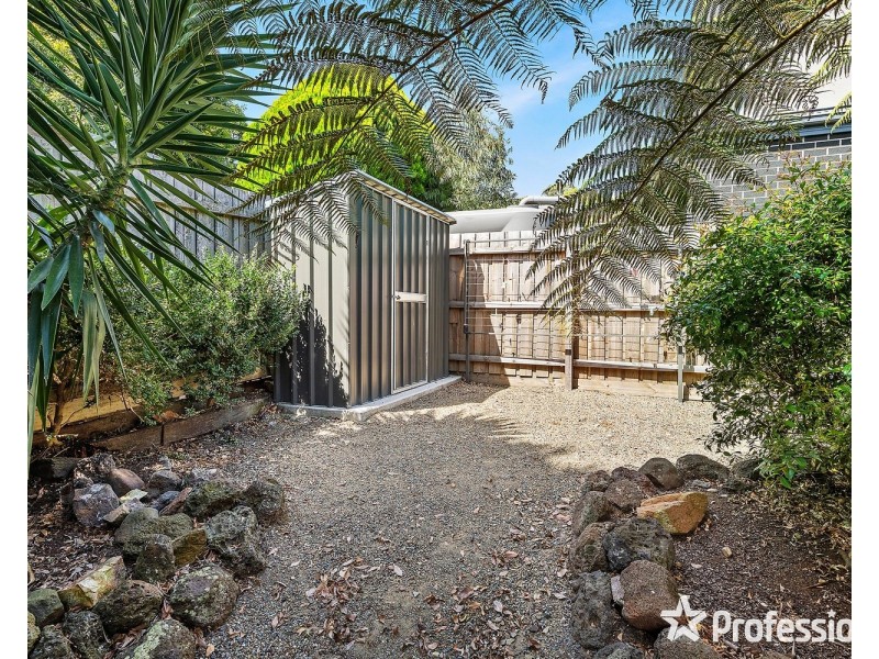 30 Trafalgar Crescent, Lilydale VIC 3140