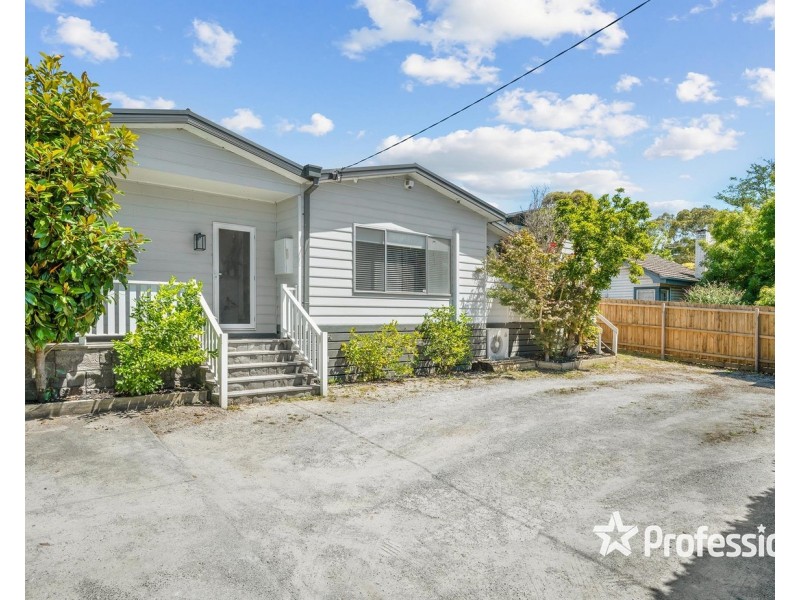 410 Warburton Highway, Wandin North VIC 3139