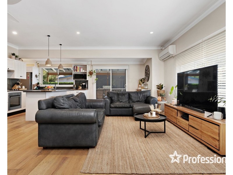 410 Warburton Highway, Wandin North VIC 3139