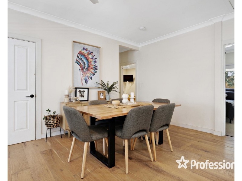 410 Warburton Highway, Wandin North VIC 3139