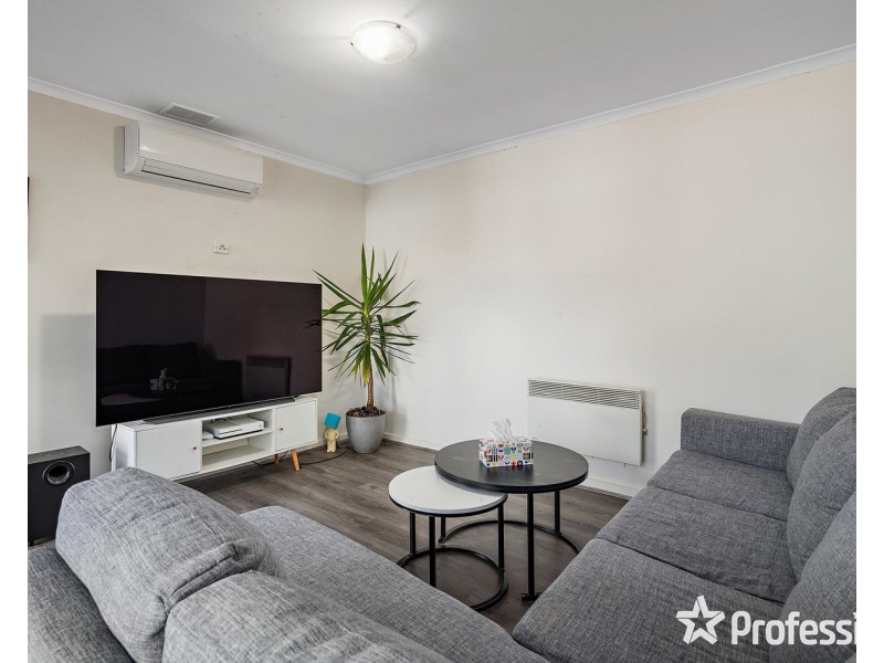 2/14 Cave Hill Road, Lilydale VIC 3140