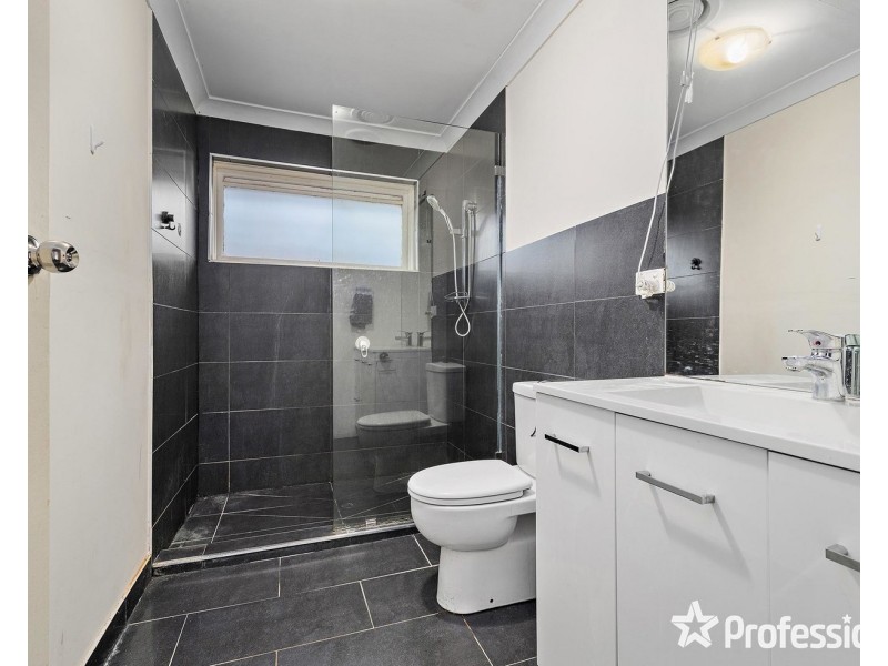 2/14 Cave Hill Road, Lilydale VIC 3140