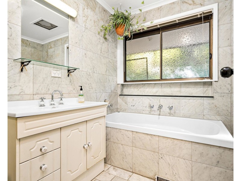 66 York Road, Mount Evelyn VIC 3796