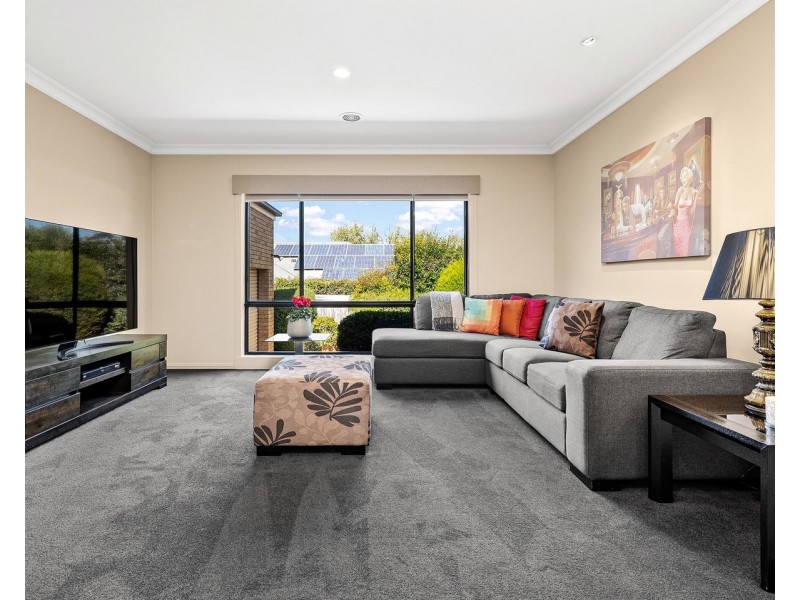 4 Shadi Rise, Yarra Glen VIC 3775