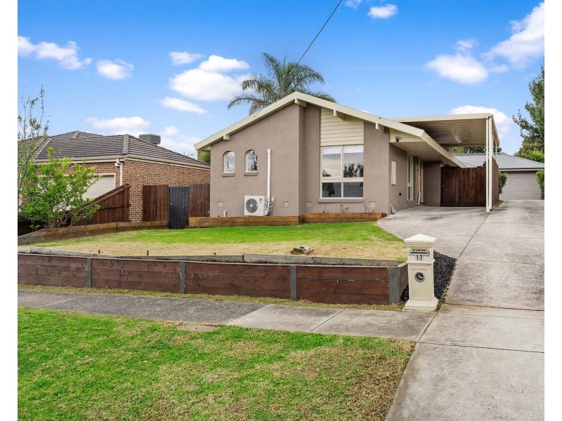 17 Old Kent Road, Mooroolbark VIC 3138