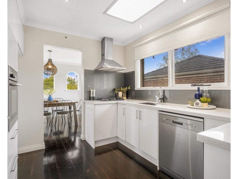 17 Old Kent Road, Mooroolbark VIC 3138