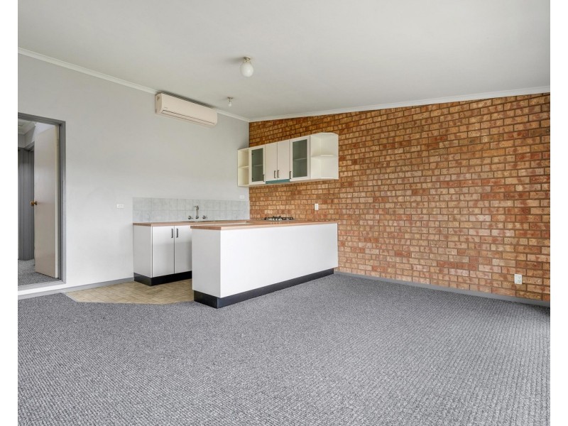2/10 Nicholas Street, Lilydale VIC 3140