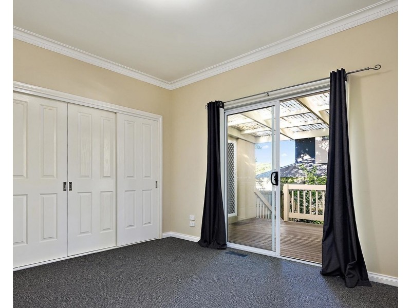 256a Dorset Road, Croydon VIC 3136