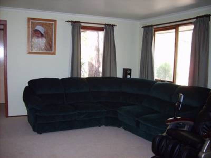 58 Warrawee Road, Mount Evelyn VIC 3796