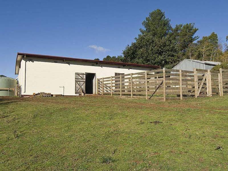35 Beenak  Road, Wandin North VIC 3139