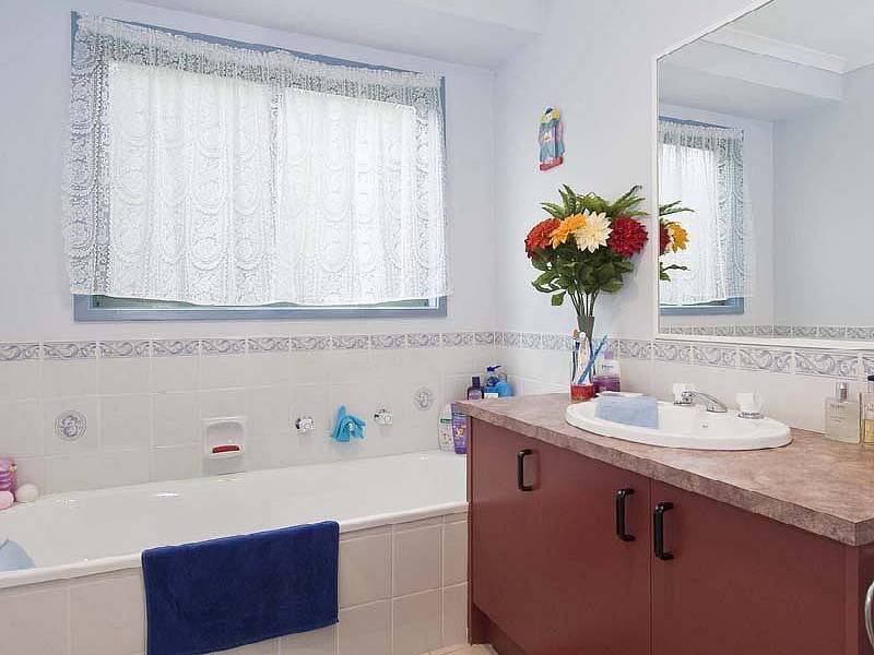 44 Bristol Crescent, Lilydale VIC 3140