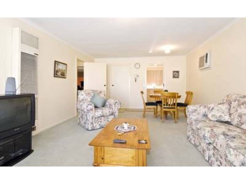 8/13 Cavehill Road, Lilydale VIC 3140