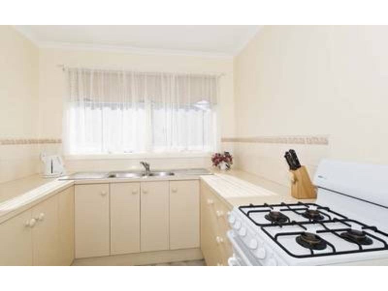 8/13 Cavehill Road, Lilydale VIC 3140