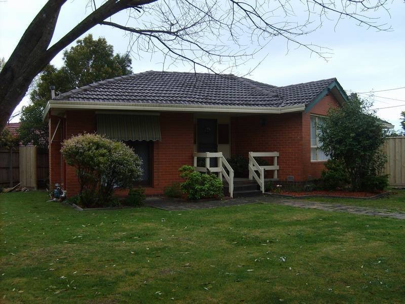 2 Drovers Walk, Chirnside Park VIC 3116